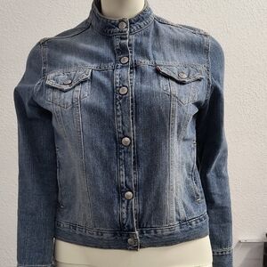 Levi's Denim Jacket Women's Fitted Blue Snap Classic Everyday Layer